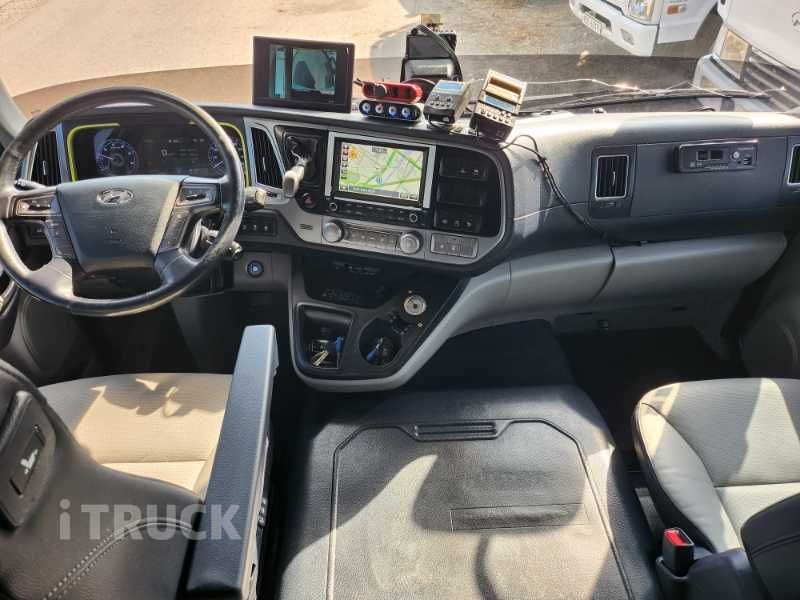 현대 파비스 325 후축 윙바디 13톤 오토 8