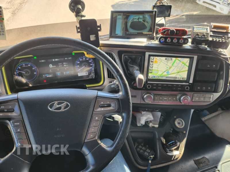 현대 파비스 325 후축 윙바디 13톤 오토 9