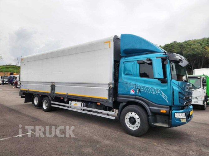 타타대우 프리마 320 후축 윙바디 5톤 오토 2