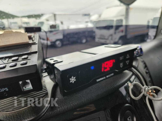 타타대우 프리마 320 후축 윙바디 5톤 오토 16