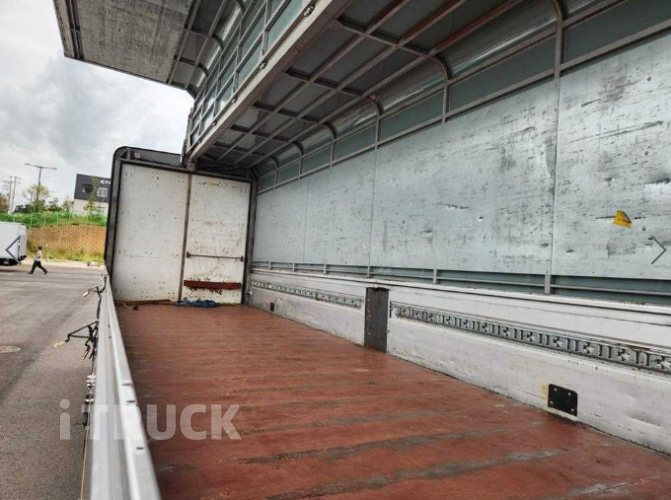 타타대우 프리마 320 후축 윙바디 5톤 오토 11