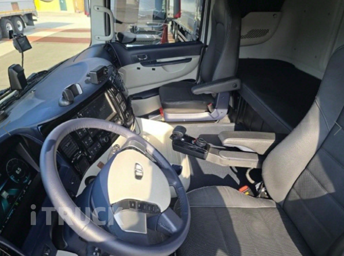 타타대우 맥쎈 320 후축 윙바디 8.5톤 오토 8