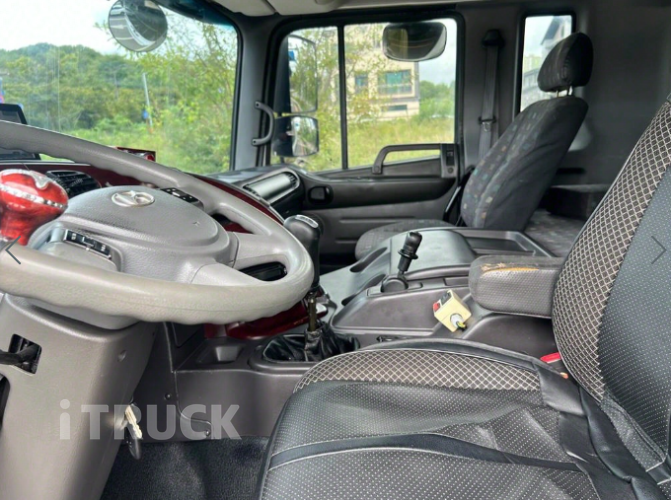 현대 메가트럭 와이드캡 280 후축 윙바디 5톤 수동 12