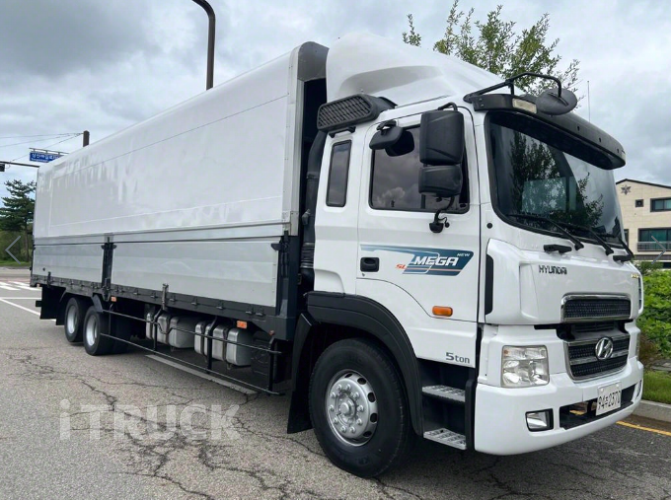 현대 메가트럭 와이드캡 280 후축 윙바디 5톤 수동 1