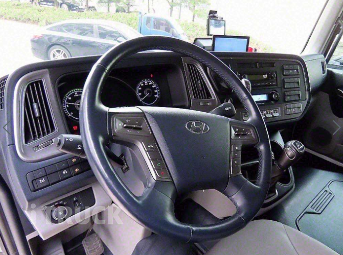 현대 파비스 280 단바리 윙바디 5톤 수동 11