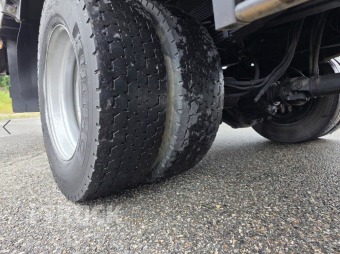 현대 메가트럭 와이드캡 260 단바리 윙바디 5톤 수동 12