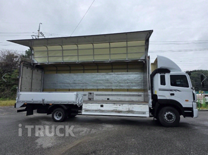 현대 메가트럭 와이드캡 260 단바리 윙바디 5톤 수동 8