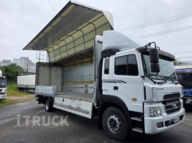 현대 메가트럭 와이드캡 260 단바리 윙바디 5톤 수동 9