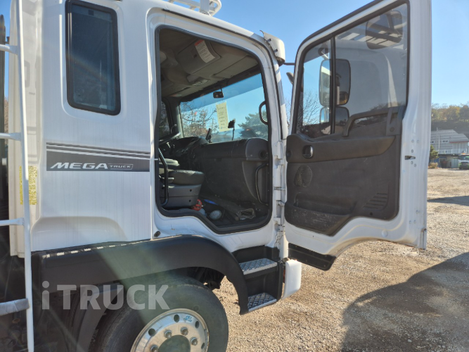 현대 어부바카 메가트럭 4.5톤 9