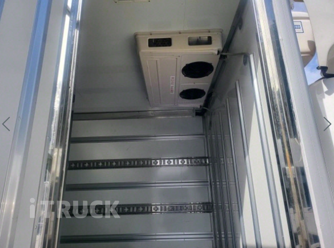 타타대우 더쎈 3.5톤 광폭 냉동탑 7