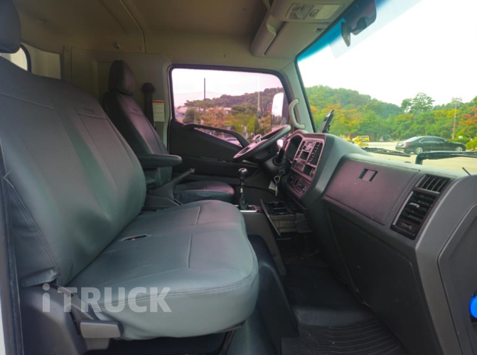 현대 올뉴마이티 3.5톤 냉동탑 9