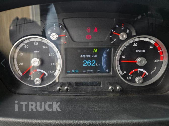 타타대우 더쎈 3.5톤 광폭 냉동탑 13