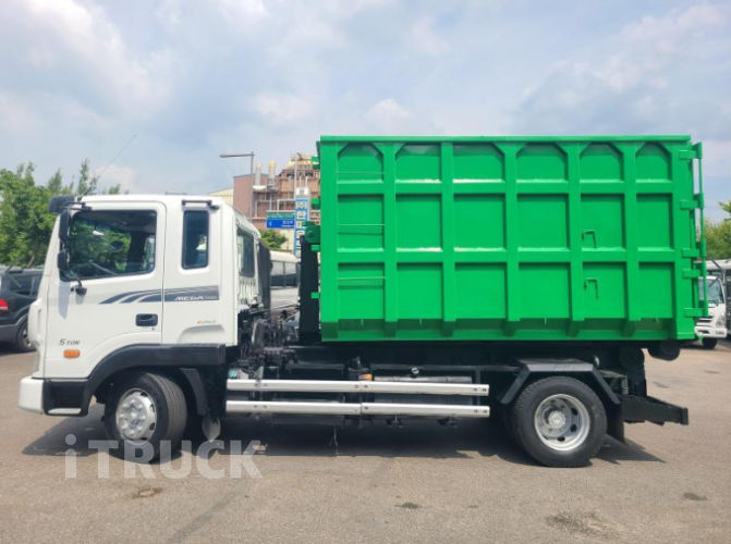 현대 메가트럭 암롤 280 5톤 수동 단바리 5