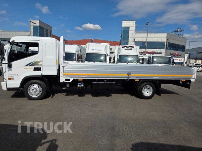 현대 마이티와이드 3.5톤 광폭 카고 슈퍼캡 6