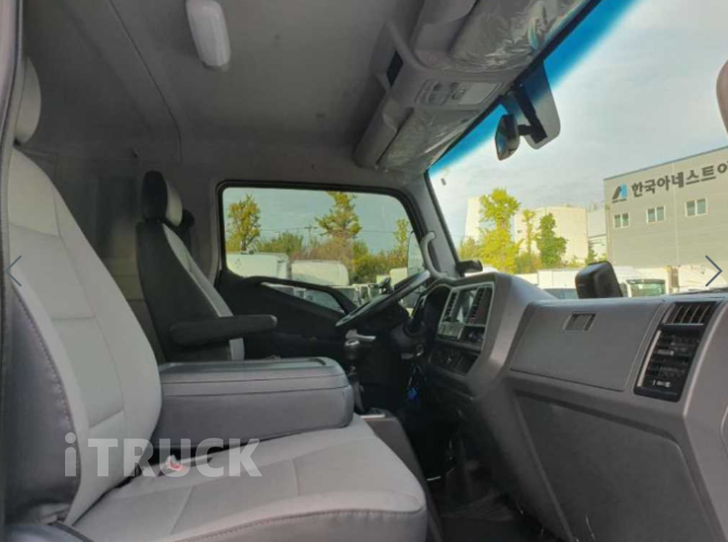 현대 마이티와이드 3.5톤 광폭 카고 슈퍼캡 13