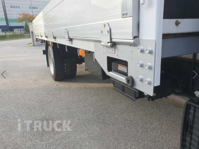 현대 마이티와이드 3.5톤 광폭 카고 슈퍼캡 8