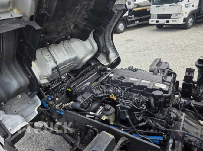 현대 올뉴마이티 3.5톤 카고 슈퍼캡 7