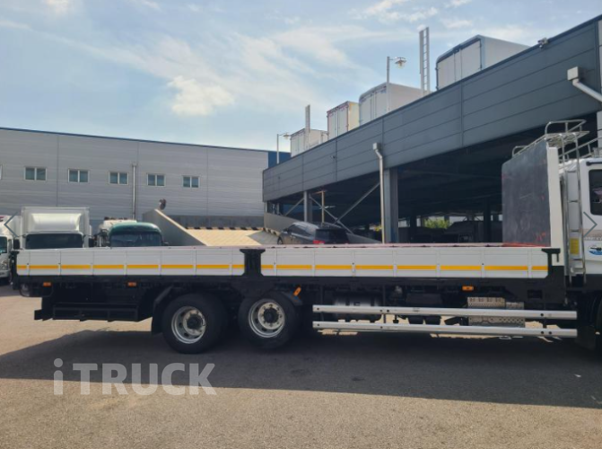 현대 메가트럭 280 앞축 카고 5톤 수동 3