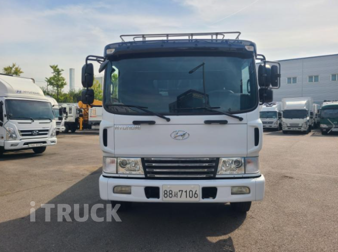 현대 메가트럭 280 앞축 카고 5톤 수동 1