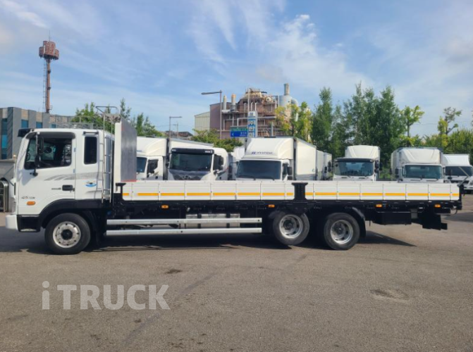 현대 메가트럭 280 앞축 카고 5톤 수동 4