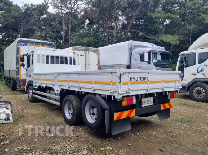 현대 메가트럭 280 후축 카고 5톤 수동 5