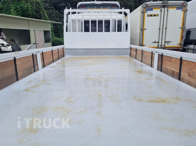 현대 메가트럭 280 후축 카고 5톤 수동 7