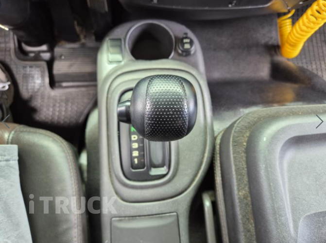 현대 메가트럭 280 단바리 카고 5톤 오토 12