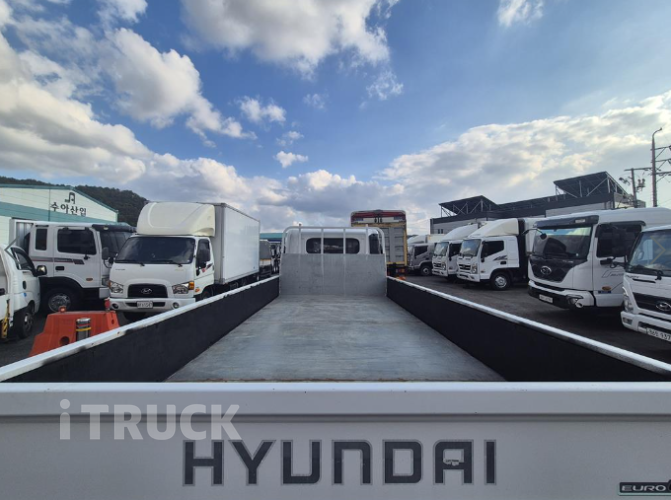 현대 올뉴마이티 3.5톤 카고 슈퍼캡 7