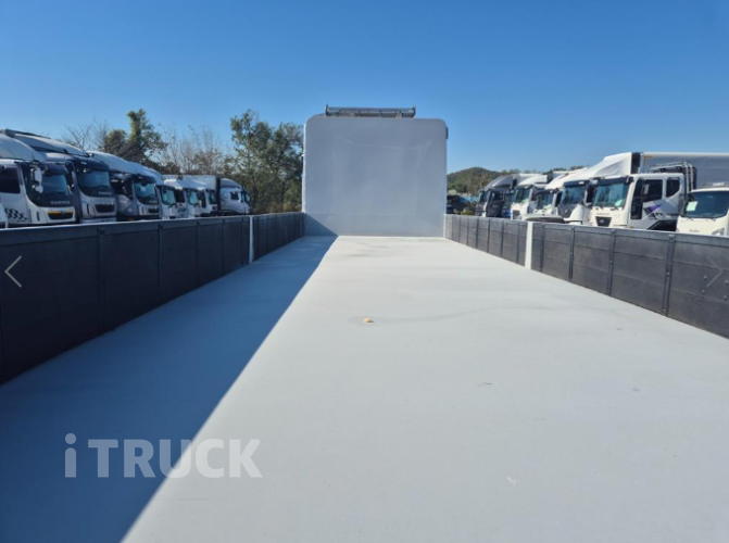 현대 메가트럭 와이드캡 300 후축 카고 5톤 수동 9