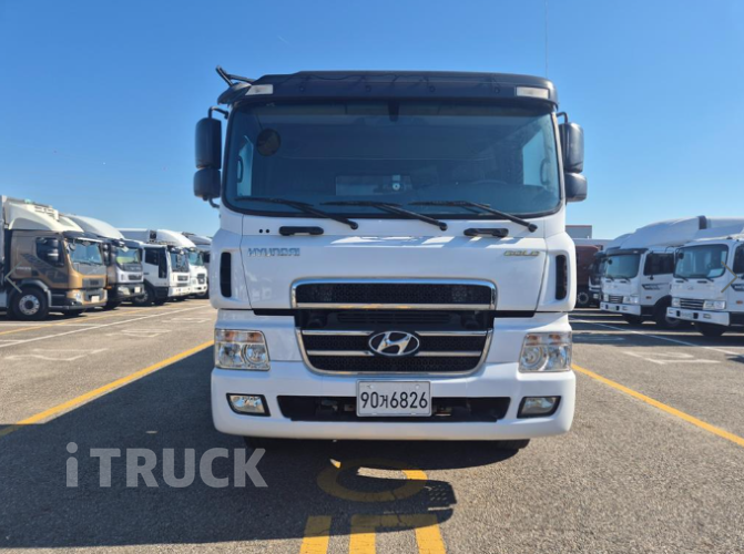 현대 메가트럭 와이드캡 300 후축 카고 5톤 수동 3