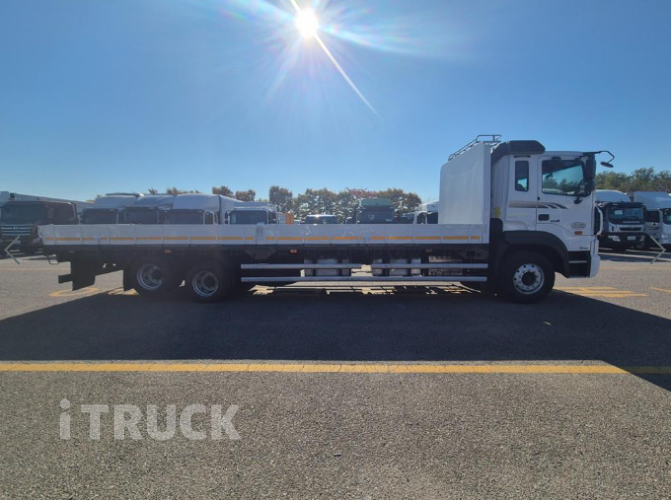 현대 메가트럭 와이드캡 300 후축 카고 5톤 수동 7