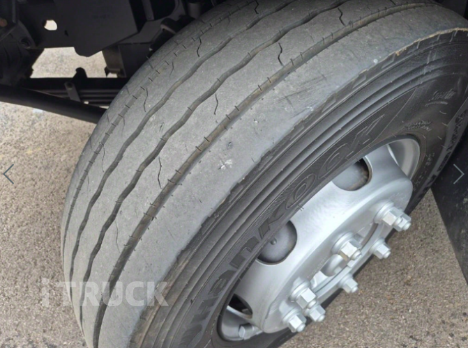 현대 메가트럭 300 단바리 카고 5톤 오토 15