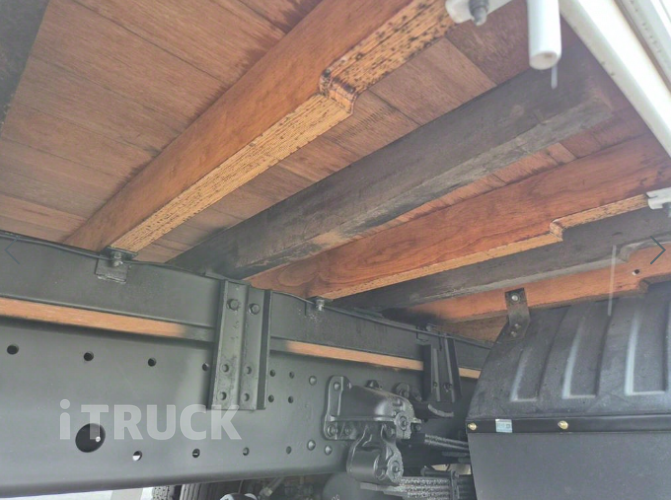 현대 메가트럭 300 단바리 카고 5톤 오토 10