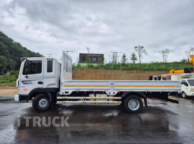 현대 메가트럭 300 단바리 카고 5톤 오토 5