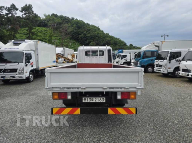 현대 올뉴마이티 2.5톤 카고 슈퍼캡 5