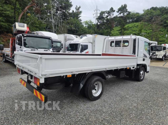 현대 올뉴마이티 2.5톤 카고 슈퍼캡 2