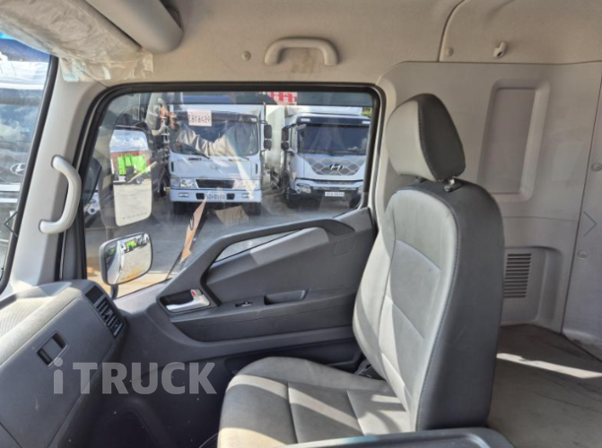 현대 올뉴마이티 2.5톤 카고 슈퍼캡 11