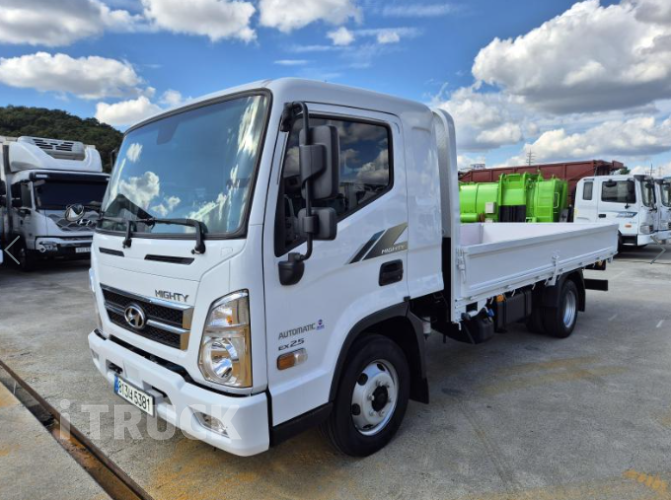 현대 올뉴마이티 2.5톤 카고 슈퍼캡