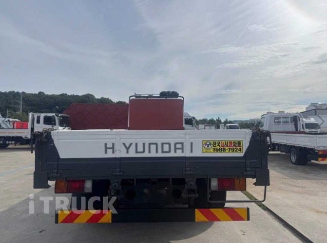 현대 메가트럭 280 후축 카고 5톤 오토 5