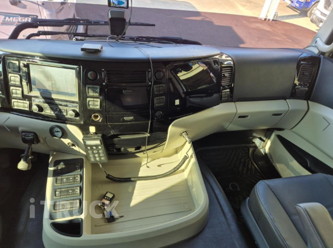 타타대우 맥쎈 570 후축 카고 25톤 오토 12