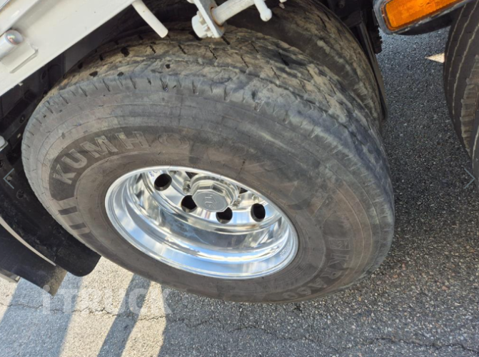 타타대우 맥쎈 570 후축 카고 25톤 오토 17