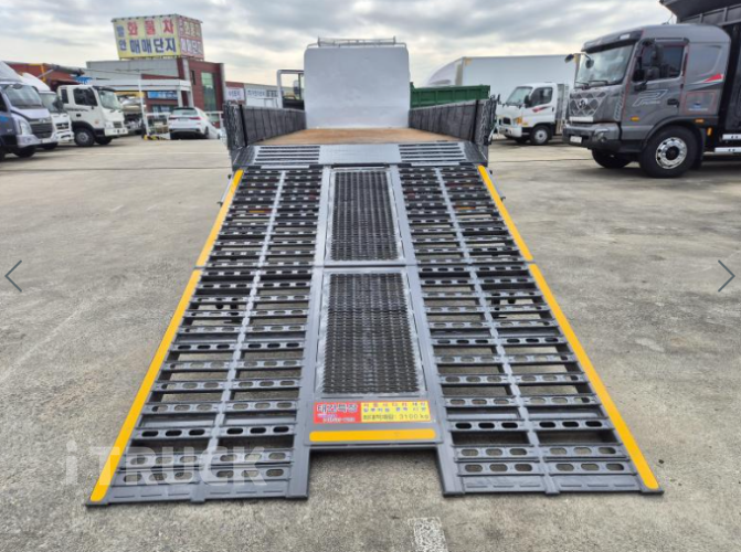 현대 어부바카 메가트럭 5톤 7