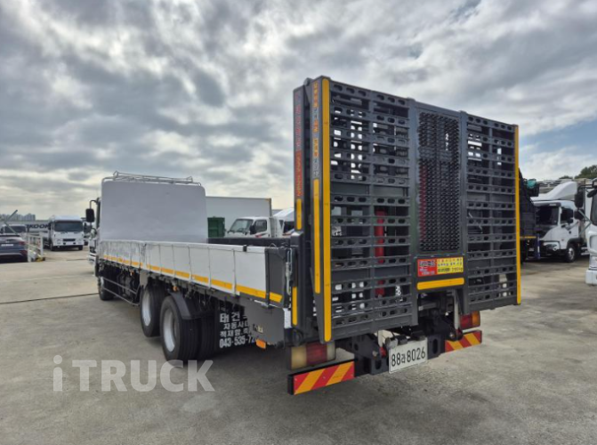 현대 어부바카 메가트럭 5톤 4