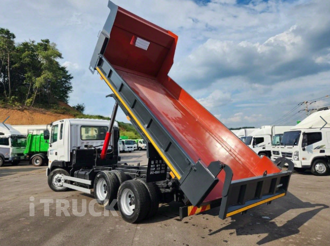 현대 메가트럭 화물덤프 5톤 13