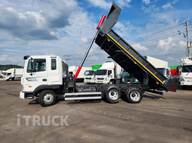 현대 메가트럭 화물덤프 5톤 11