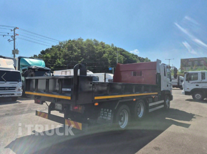 현대 메가트럭 화물덤프 5톤 2