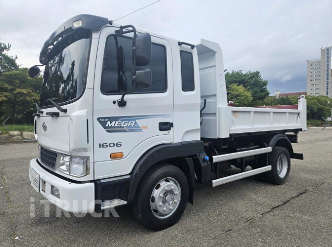 현대 메가트럭 화물덤프 5톤 0