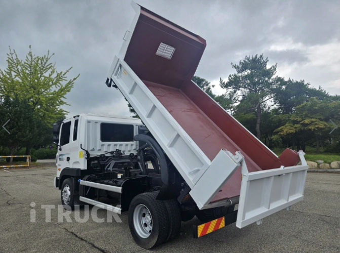 현대 메가트럭 화물덤프 5톤 11