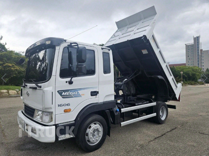 현대 메가트럭 화물덤프 5톤 9