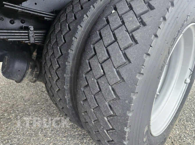 현대 메가트럭 화물덤프 5톤 18